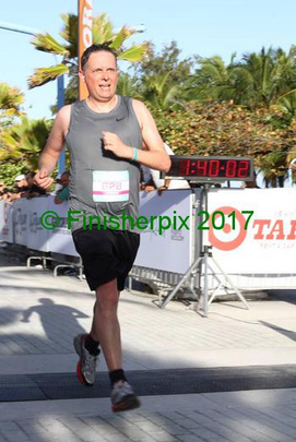 2017-03-17 22_13_44-Puerto Rico Marathon & Half Marathon 2017 _ FinisherPix
