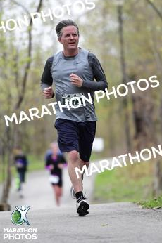2017-07-02 19_12_37-2017 Mississauga 5km and 10km _ MTAA0708 _ Marathon Photos.png
